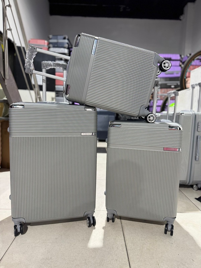 Maleta Fibra 23 Med 3 Gris Plata