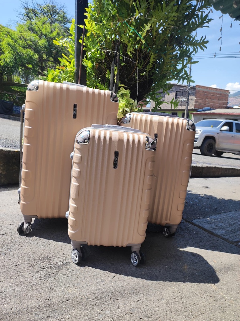 Maleta Fibra 48 Grand 3 Dorado