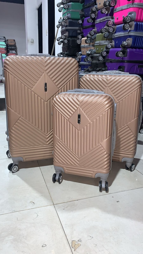 Maleta Fibra 62 Grand 1 Dorado