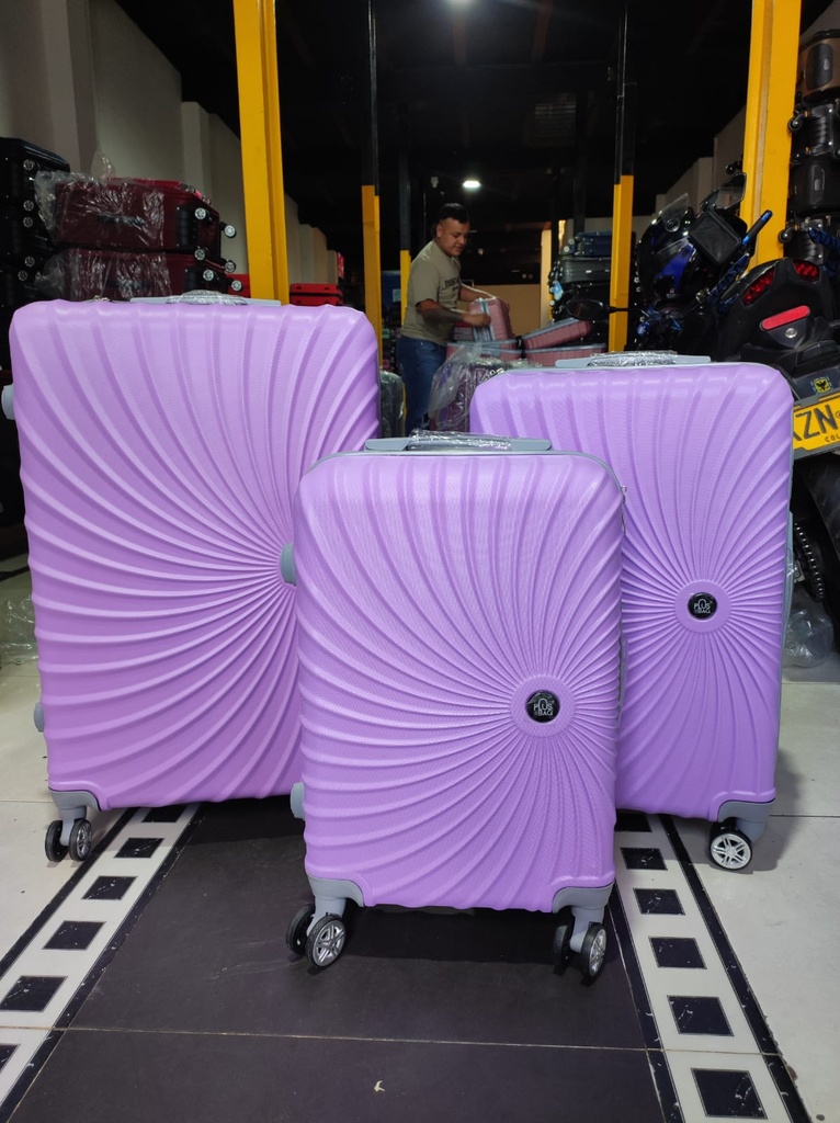 Maleta Fibra 75 Grand 4 Lila