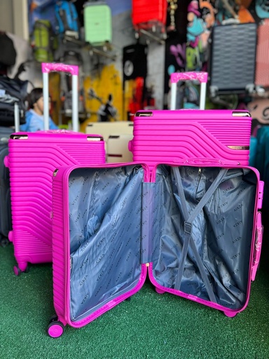 [Fib-82-Med 3-Fucsia] Maleta Fibra 82 Med 3 Fucsia