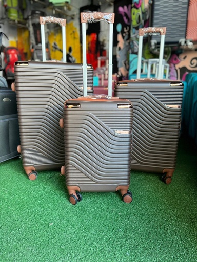 [Fib-82-Grand 3-Café] Maleta Fibra 82 Grand 3 Café